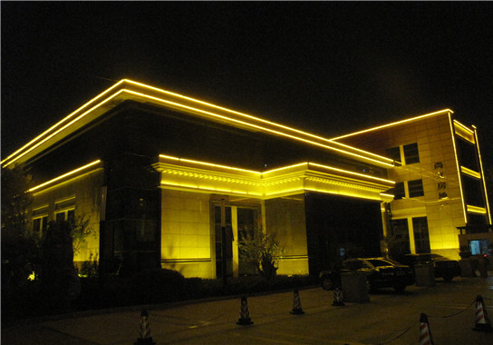 尚文房地產亮化